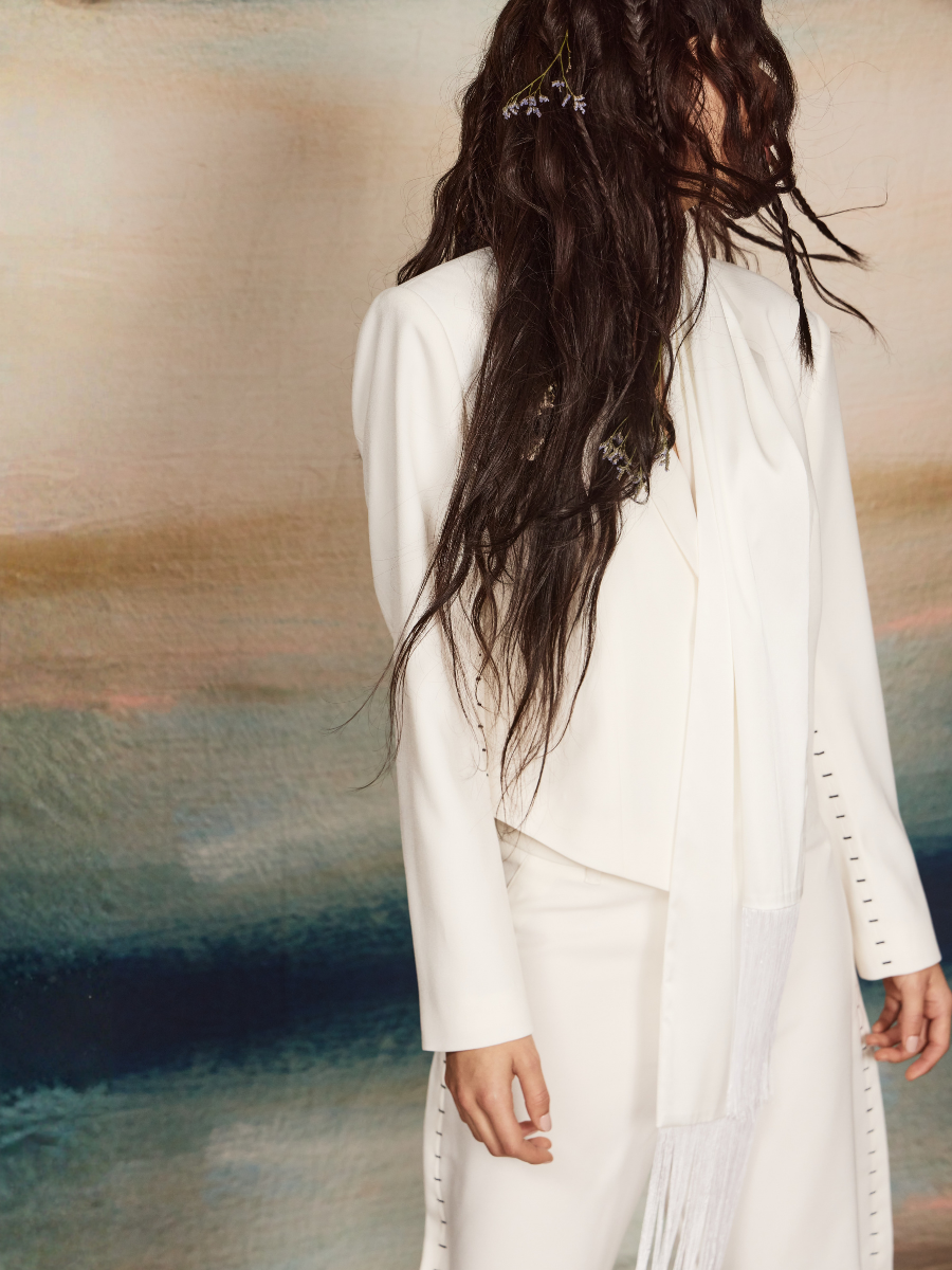 Peak Hem Cropped Blazer + Scarf - Ivory