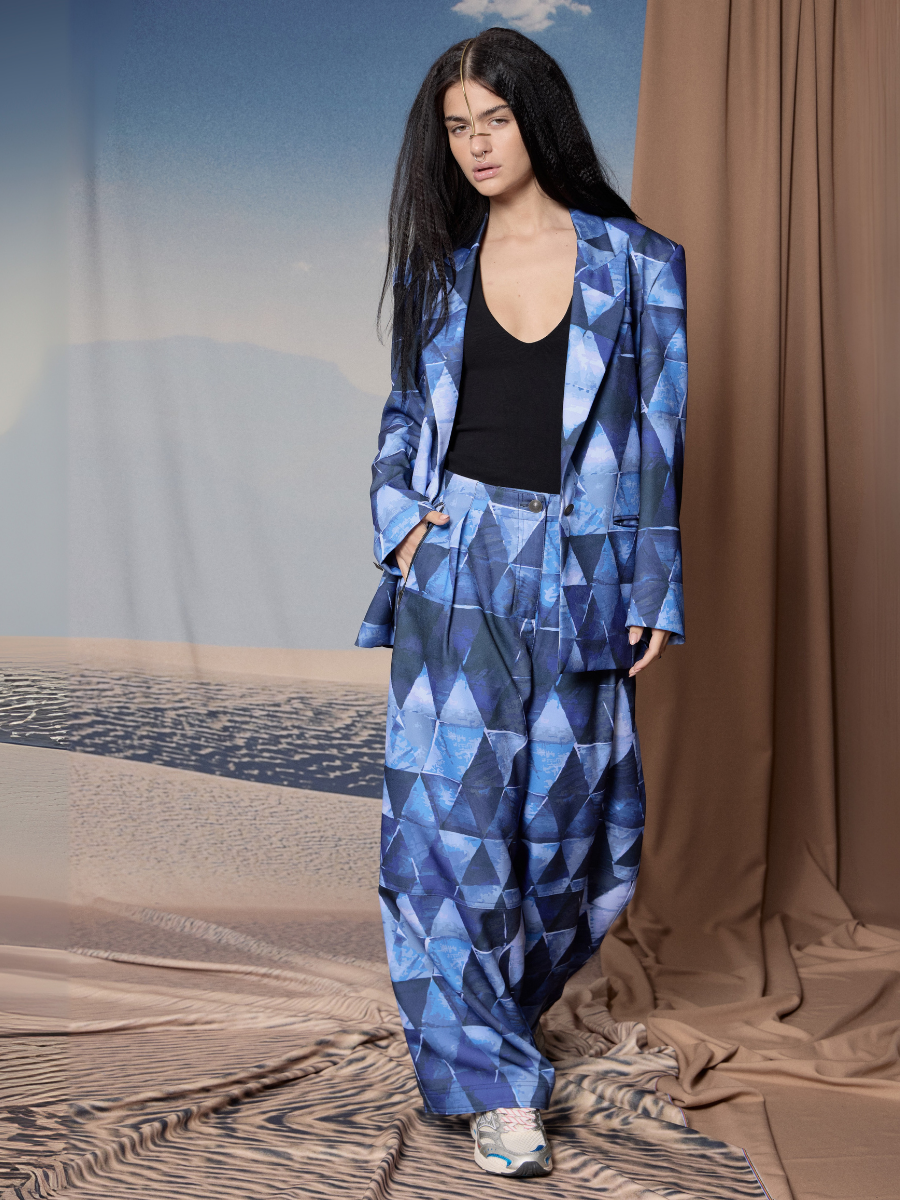 Oversized Blazer - Blue Triangles