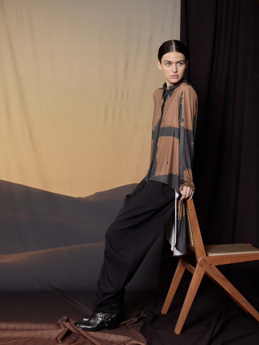 Short-Front, Long-Back - Brown Brushstroke