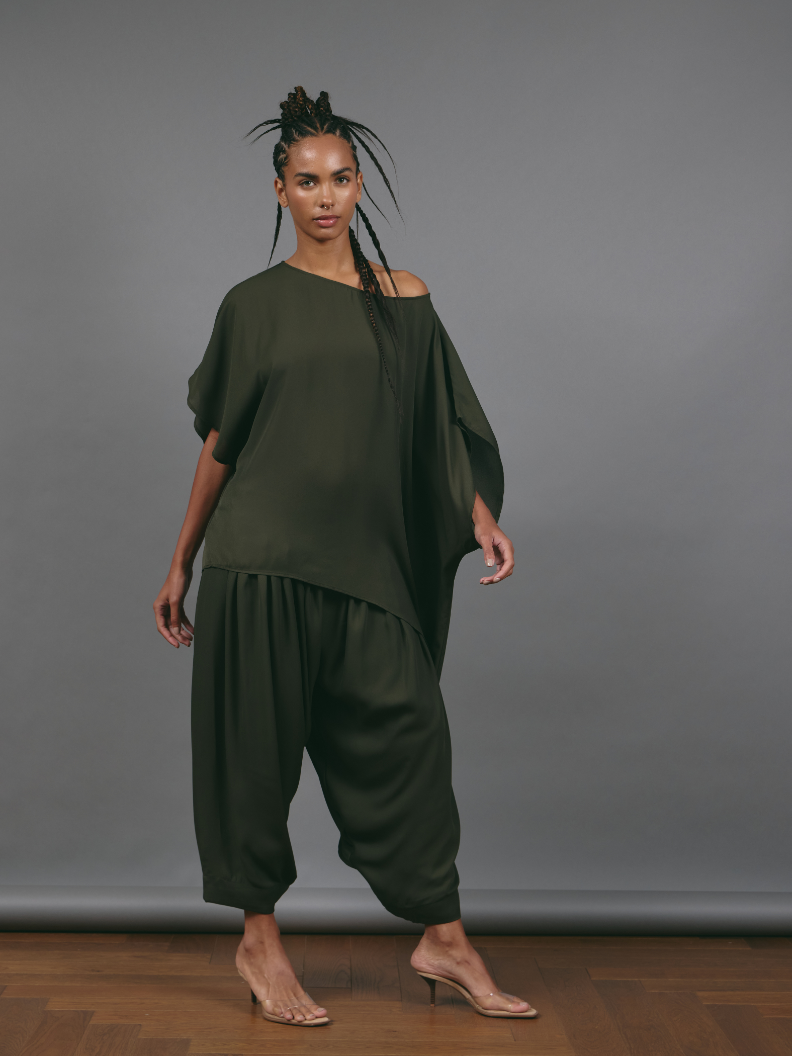 Asymmetric Top - Military Green