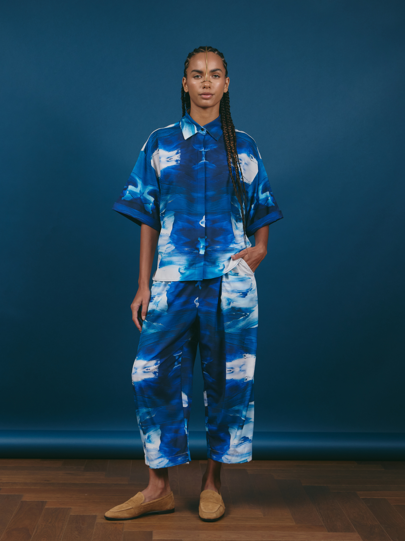 Relaxed Fit Pants - Blue & White Brushstroke