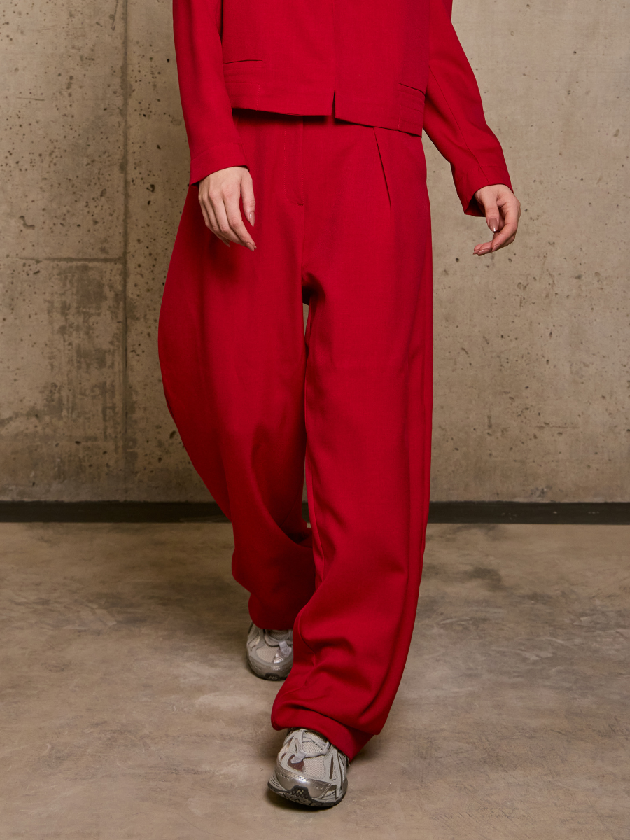 Pleated Pants - Red